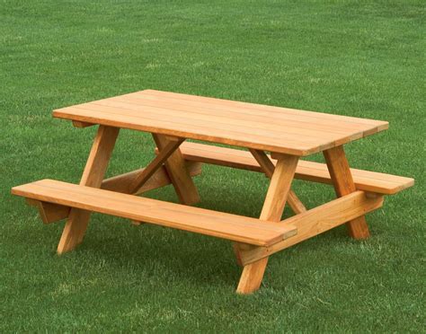 Cool Picnic Table: The Use and Varieties – HomesFeed