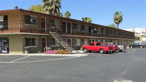 Escondido Lodge - 2650 S Escondido Blvd Garage | Way