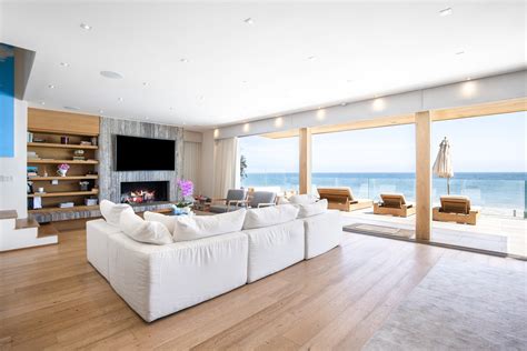 Beach Properties - Vacation Rental Malibu