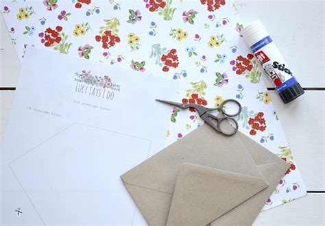 HOW TO – DIY envelope liners - Lucy Says I Do