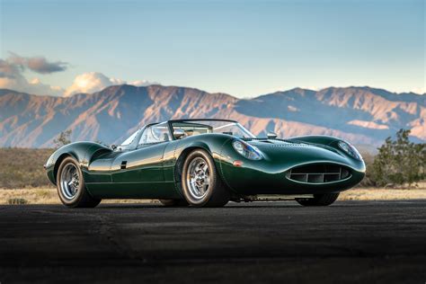 Download Roadster Race Car Green Car Car Jaguar (Car) Vehicle Jaguar XJ13 4k Ultra HD Wallpaper