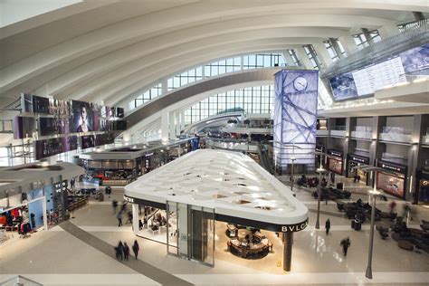 Tom Bradley International Terminal of Los Angeles International Airport | Moment Factory