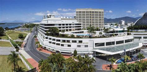 Photo Gallery for Pullman Reef Hotel Casino in Cairns | Five Star Alliance