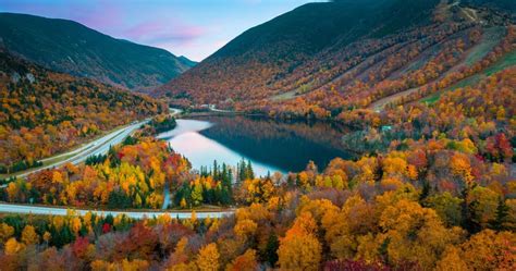 10 Places To Explore In New Hampshire's Lakes Region In The Fall