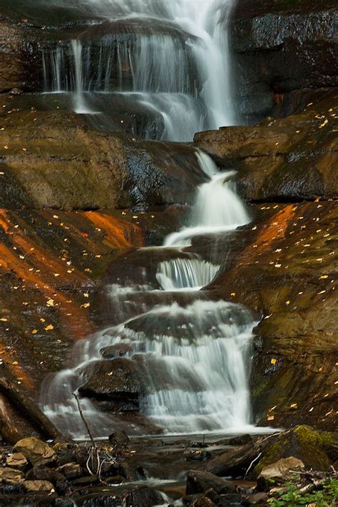 Munising Falls | Michigan waterfalls, Beautiful waterfalls, Munising falls