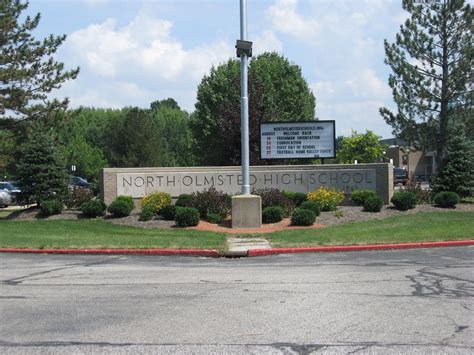 North Olmsted High School starts mandatory student drug tests - cleveland.com