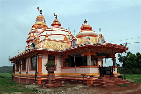 5 Most Famous Temples in Goa: Surviving Portuguese Influence