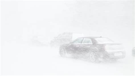 Buffalo Faces High Winds and a Barreling Snowstorm - The New York Times