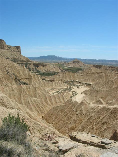 A few handfuls of sand – Bardenas Reales – Mirror of ashes