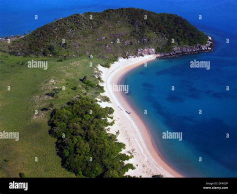 Torres strait island aerial hi-res stock photography and images - Alamy