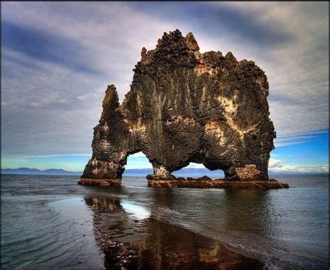 Icelandic Dinosaur – Hvítserkur Hvítserkur is a 15 m high basalt stack along the eastern shore ...