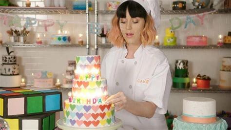 Katy Perry goes cake crazy in Birthday lyric video | HELLO!