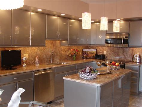 kitchen soffits with lights | Kitchen soffit, Beautiful kitchens, Kitchen recessed lighting