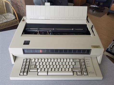 IBM Wheelwriter 6 Typewriter - Business Machines Center