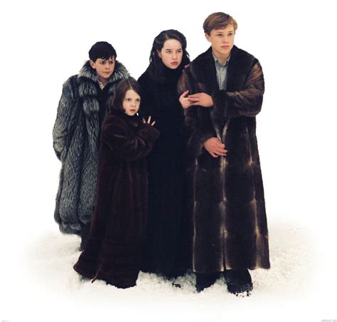 The Pevensie kids - The Chronicles of Narnia The Lion, The Witch, and The Wardrobe | Chronicles ...