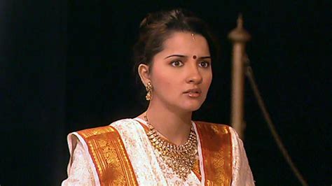 Watch Shararat - Thoda Jaadu, Thodi Nazaakat S1 Episode 41 on Disney+ Hotstar