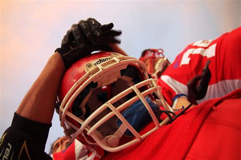 Football Helmet Free Stock Photo - Public Domain Pictures