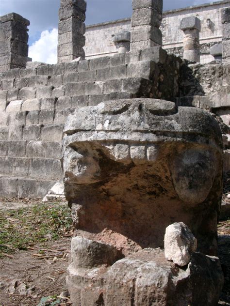 Free Stock photo of Detail of Carving at Chichen Itza Mayan Ruins | Photoeverywhere