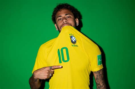2560x1700 Neymar Jr Brazil Portraits 2018 Chromebook Pixel ,HD 4k Wallpapers,Images,Backgrounds ...