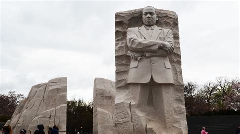 "Out of a mountain of despair, a stone of hope" | MLK Memorial brings famous speech to life ...