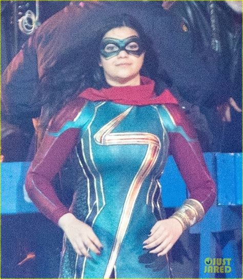 Iman Vellani Spotted in Official 'Ms. Marvel' Costume in New Set Photos ...