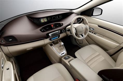 Renault grand scenic interior photos