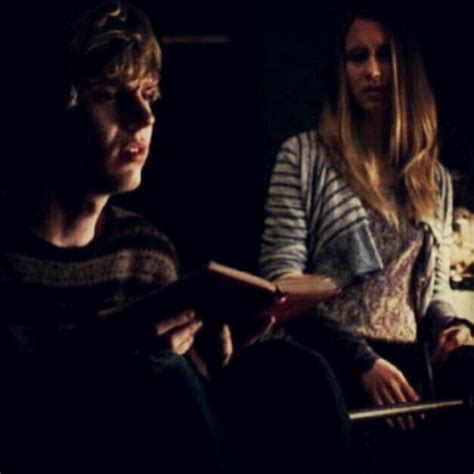 Tate and Violet // AHS | American horror story evan peters, American horror story 3, Tate and violet