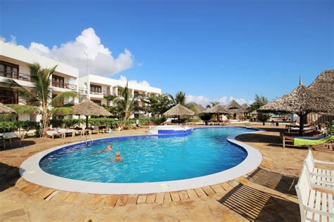 Hotel Reef & Beach Resort, Zanzibar - 33 590 Kč Invia