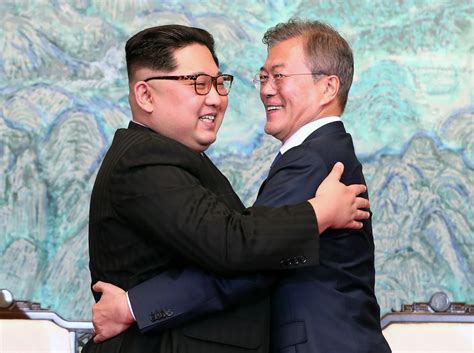 PHOTOS: Kim Jong Un, Moon Jae-in Meet At 2018 Inter-Korean Summit | The ...