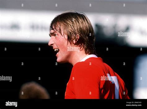 Kenny dalglish liverpool hi-res stock photography and images - Alamy