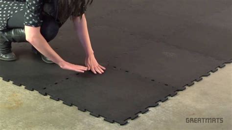 How To Install Interlocking Rubber Floor Tiles | Rubber flooring, Rubber floor tiles ...