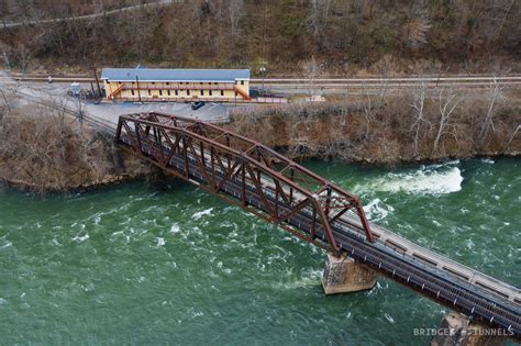 Thurmond Bridge - Bridges and Tunnels