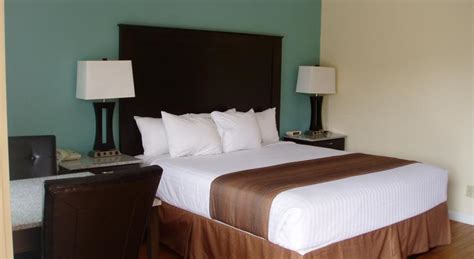 Rockview Inn and Suites, Morro Bay, CA - California Beaches