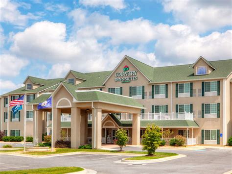 Hotel deals at Country Inn & Suites, Winchester, VA | Country inn and ...