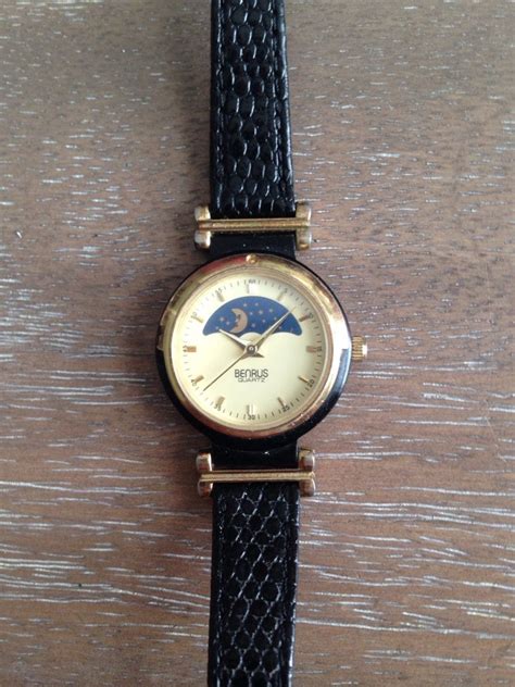 Vintage Benrus Ladies Watch Quartz Sun Moon Dial