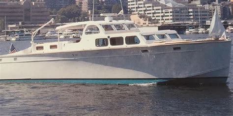 PRE-OWNED YACHTS | Huckins Yachts