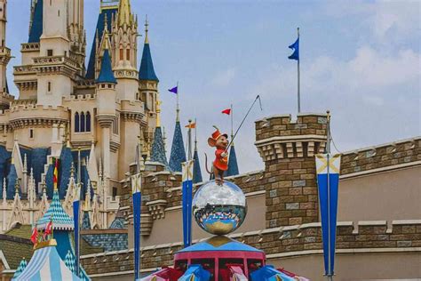 Tokyo Disneyland Rides Ranked: 5 Top Picks + Complete List of Rides – YouGoJapan