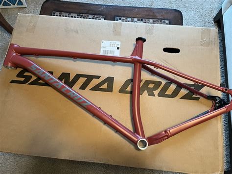 2021 Santa Cruz Chameleon XL 27.5 29 Raspberry Frame For Sale