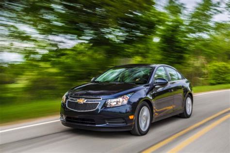 First Drive: Chevrolet Cruze Turbo Diesel | TheDetroitBureau.com