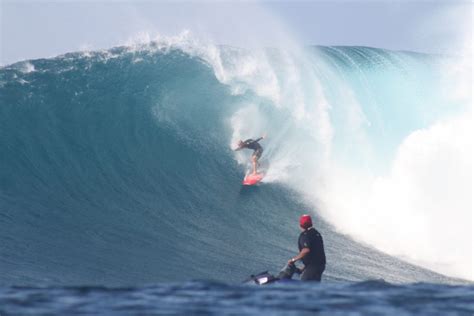 oct 8 2012 shane dorian jaws - Maui Surfer Girls