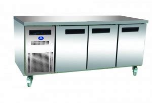 SANDEN 600 SERIES 3 DOOR UNDER BENCH FRIDGE SPC-1806A | Channon