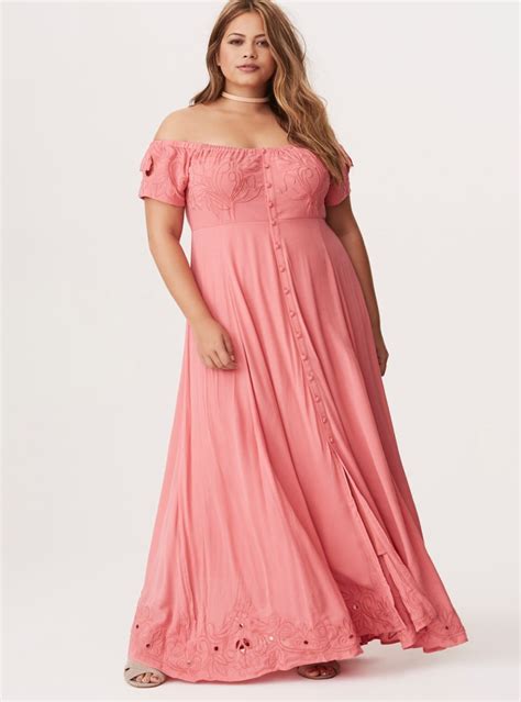 Plus Size Pink Maxi Dress (2021) - Latest Trends