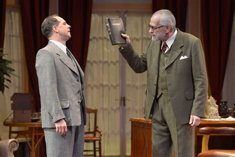 Review: 'Freud’s Last Session' is imagining things | Arizona Theatre Company