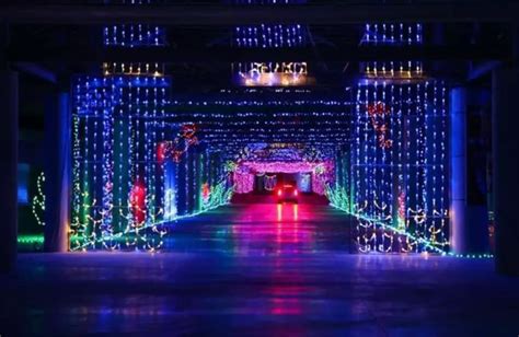 NH's Gift of Lights'Opens for an Epic Drive-Through Holiday Show