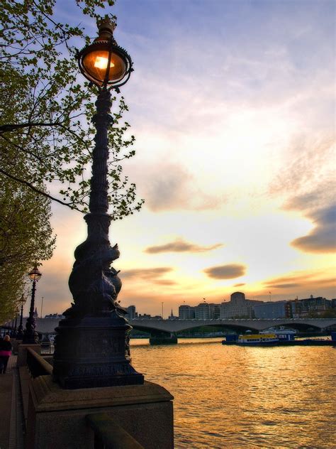 Waterloo Sunset | Sunset over Waterloo Bridge. Taken on 26th… | Flickr