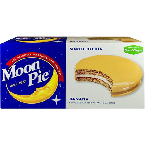 Moon Pie Original Banana Marshmallow Sandwiches, 2 Oz., 6 Count ...