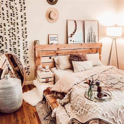 Account Suspended | Cozy small bedrooms, Apartment decor, Bedroom decor cozy