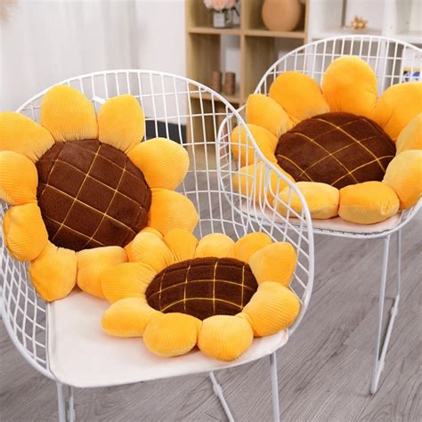 Soft Cotton Sunflower Plush Pillow - USAMERICA SHOP