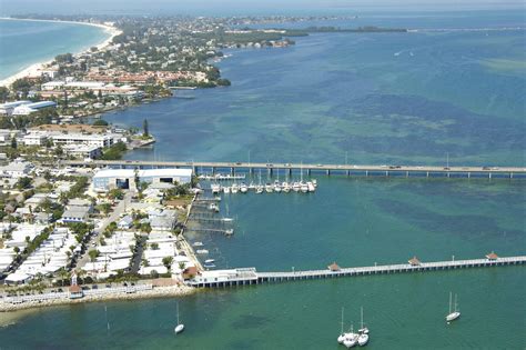 Bradenton Beach Marina slip, dock, mooring reservations - Dockwa