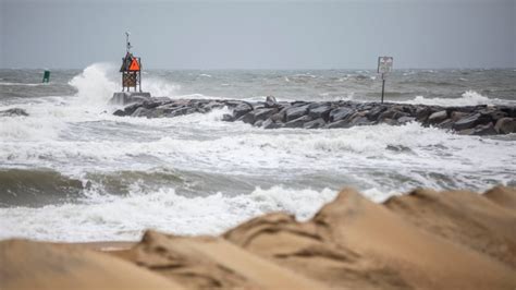 Tropical storm Ophelia strengthens as it approaches U.S. East Coast ...